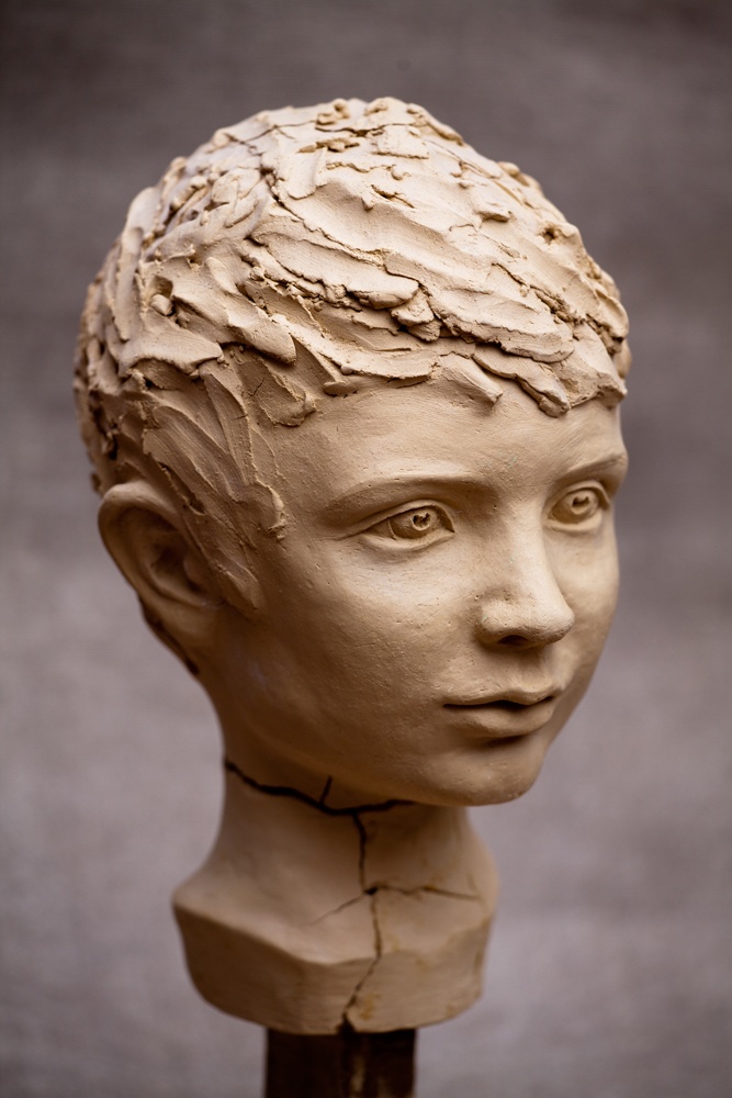 elenawuest_previous-works_kopfportrait-junge